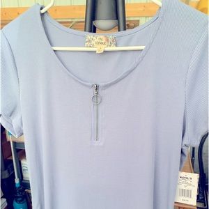 Women’s short sleeve top